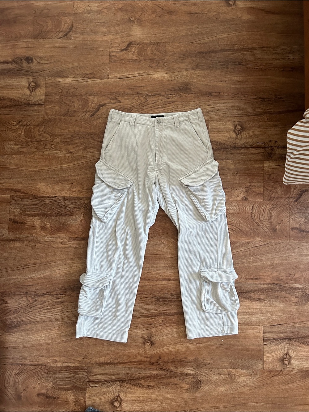 PALACE Men's Cargo Pants in Light Beige Corduroy